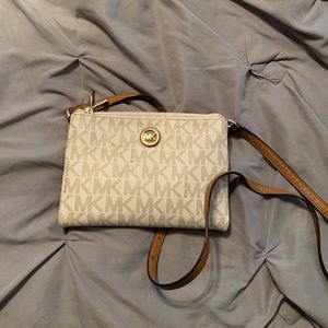 Michael Kors Crossbody